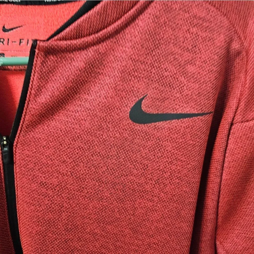 Nike golf 1/4 zip pullover over. Salmon color with black. XXL,  excellent condit